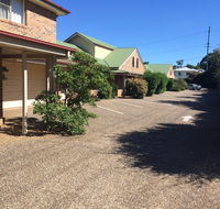 Country Gardens Motor Inn - Mackay Tourism