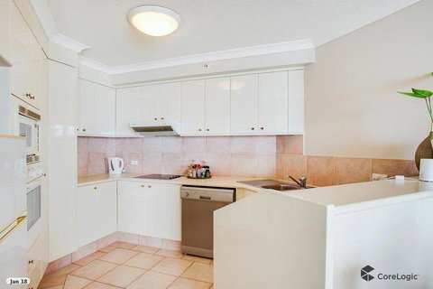 APR Private SUITES MOROC By The Beach - Mackay Tourism 27