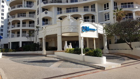 APR Private SUITES MOROC By The Beach - Mackay Tourism 7