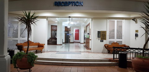 APR Private SUITES MOROC By The Beach - Mackay Tourism 31