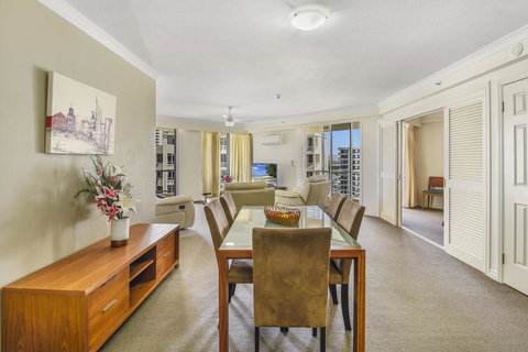 APR Private SUITES MOROC By The Beach - Mackay Tourism 24