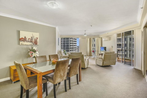 APR Private SUITES MOROC By The Beach - Mackay Tourism 23