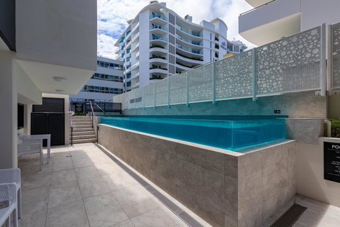 Sunset Retreat Mooloolaba - Mackay Tourism 35