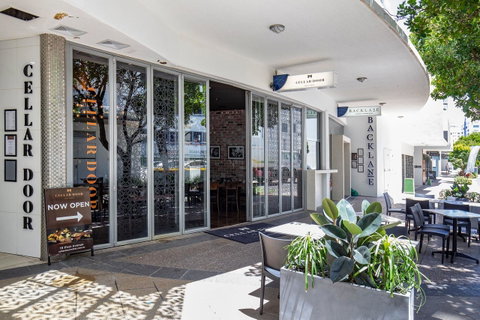 Sunset Retreat Mooloolaba - Mackay Tourism 41