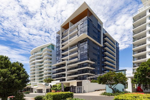 Sunset Retreat Mooloolaba - Mackay Tourism 39
