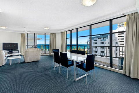 ULTIQA Beach Haven On Broadbeach - Mackay Tourism 21
