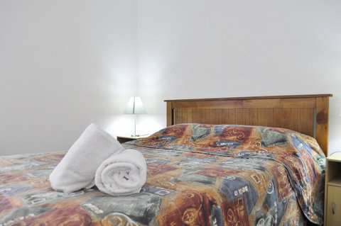 Alexandra Park Motor Inn - Mackay Tourism 31