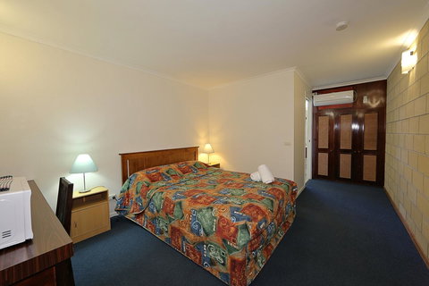 Alexandra Park Motor Inn - Mackay Tourism 24