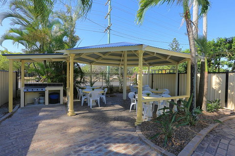 Alexandra Park Motor Inn - Mackay Tourism 22