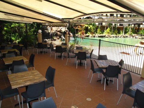 Palm Royale Cairns - Mackay Tourism 7