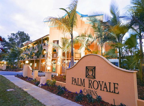 Palm Royale Cairns - Mackay Tourism 8