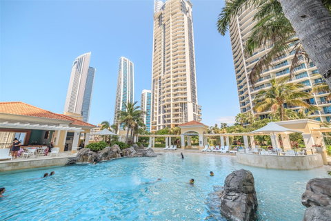 Towers Of Chevron - Private Apartment - Mackay Tourism 0