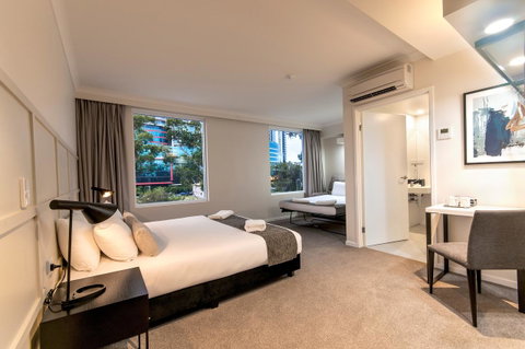 Woodroffe Hotel - Mackay Tourism 15