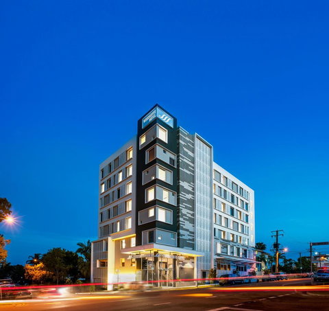 Woodroffe Hotel - Mackay Tourism 20