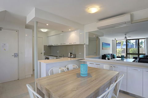 Kananda Beach House - Mackay Tourism 0