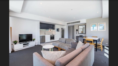 Gold Coast Private Apartments - H Residences, Surfers Paradise - Mackay Tourism 33