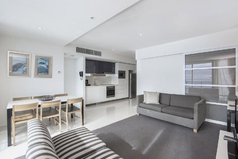 Gold Coast Private Apartments - H Residences, Surfers Paradise - Mackay Tourism 20