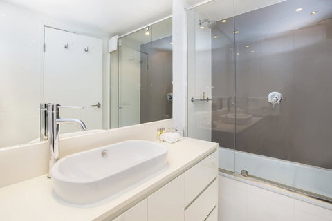 Gold Coast Private Apartments - H Residences, Surfers Paradise - Mackay Tourism 31