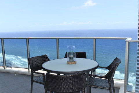Gold Coast Private Apartments - H Residences, Surfers Paradise - Mackay Tourism 1