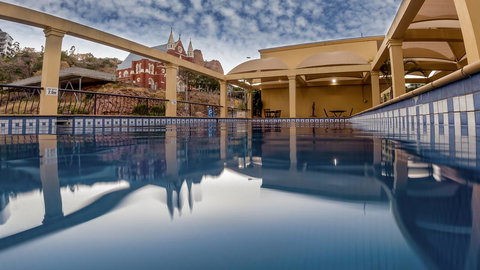 The Robert Towns - Mackay Tourism 0