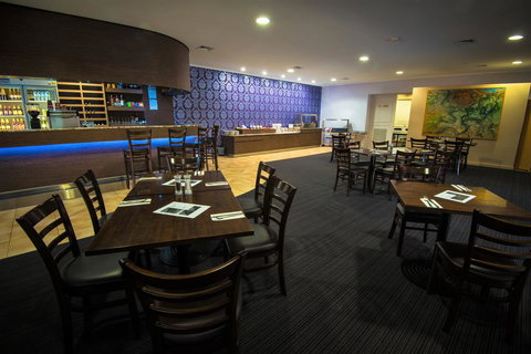 The Robert Towns - Mackay Tourism 1