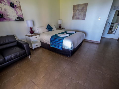 The Resort At Dolphin Heads - Mackay Tourism 15