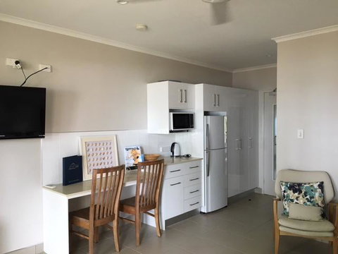 The Resort At Dolphin Heads - Mackay Tourism 1