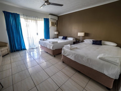 The Resort At Dolphin Heads - Mackay Tourism 16