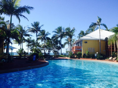 The Resort At Dolphin Heads - Mackay Tourism 0