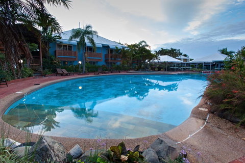 The Resort At Dolphin Heads - Mackay Tourism 22