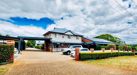 Ambassador On Ruthven - Mackay Tourism 5