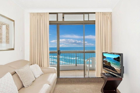 Surfers International Apartments - Mackay Tourism 27