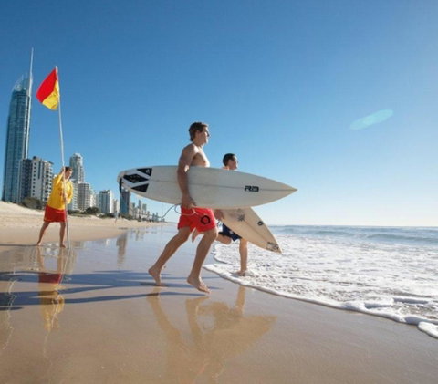 Surfers International Apartments - Mackay Tourism 29