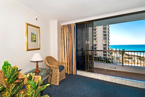 Surfers International Apartments - Mackay Tourism 25
