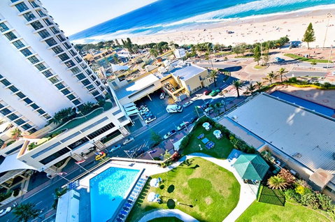 Surfers International Apartments - Mackay Tourism 41