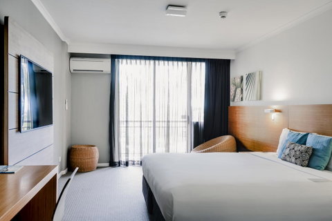 Novotel Cairns Oasis Resort - Mackay Tourism 27