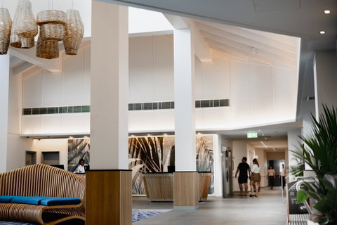 Novotel Cairns Oasis Resort - Mackay Tourism 11