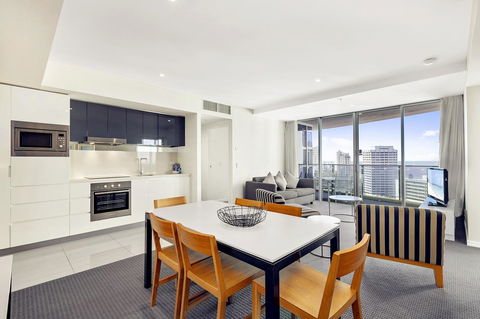 H Luxury Residence Apartments - Holiday Paradise - Mackay Tourism 13