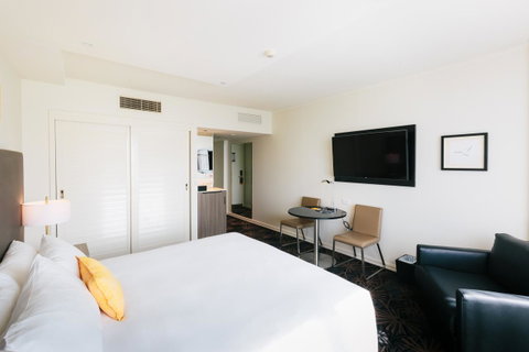 Voco Gold Coast, An IHG Hotel - Mackay Tourism 8