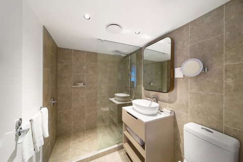 Voco Gold Coast, An IHG Hotel - Mackay Tourism 21