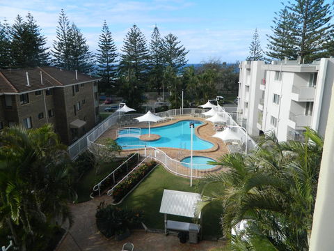 2nd Avenue Beachside Apartments - Mackay Tourism 16