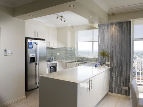 2nd Avenue Beachside Apartments - Mackay Tourism 25