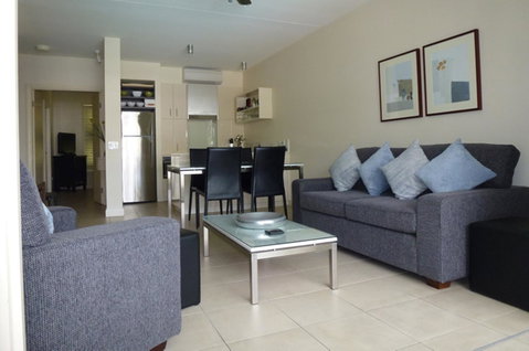 5231 BEACH CLUB PENTHOUSE - Mackay Tourism 1
