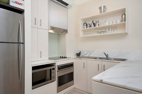 5231 BEACH CLUB PENTHOUSE - Mackay Tourism 8