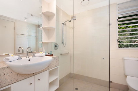 5231 BEACH CLUB PENTHOUSE - Mackay Tourism 10