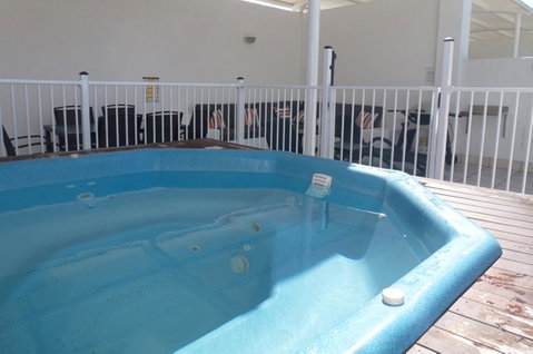 5231 BEACH CLUB PENTHOUSE - Mackay Tourism 13