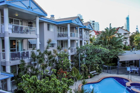 Surfers Beach Holiday Apartments - Mackay Tourism 0