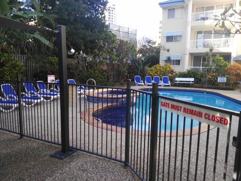 Surfers Beach Holiday Apartments - Mackay Tourism 10