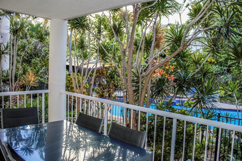 Surfers Beach Holiday Apartments - Mackay Tourism 13