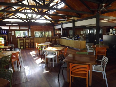 Fraser Island Retreat - Mackay Tourism 17